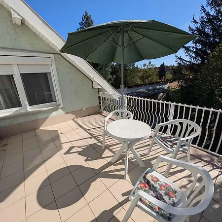 In - Balaton 53224 שיופוק